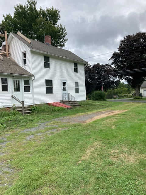 Focused Property Photo