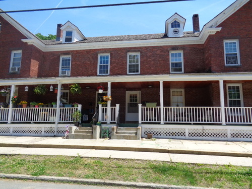 Focused Property Photo
