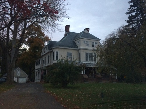 Focused Property Photo