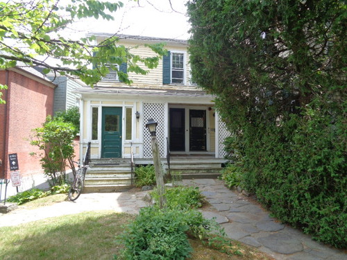 Focused Property Photo