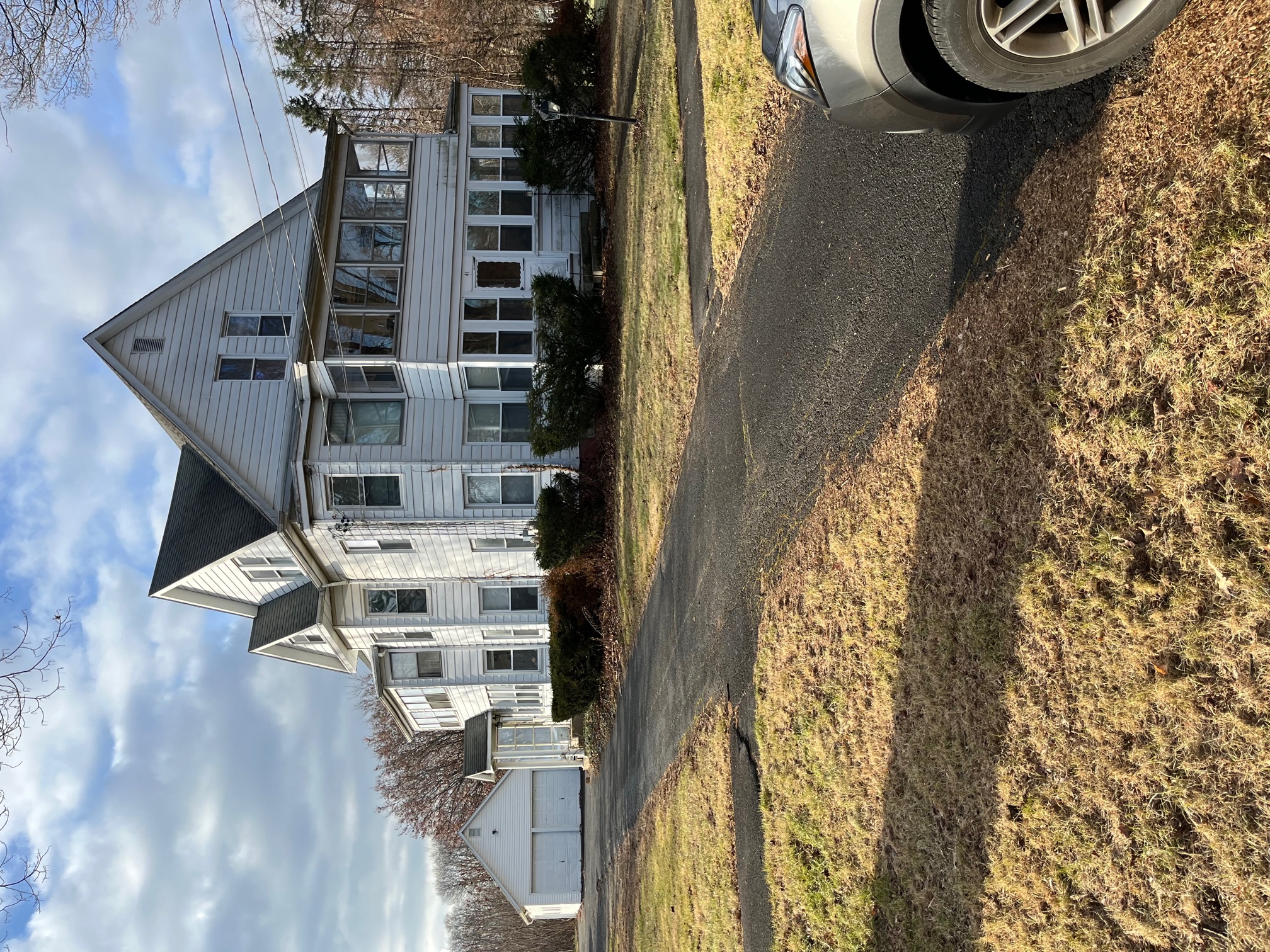 Focused Property Photo