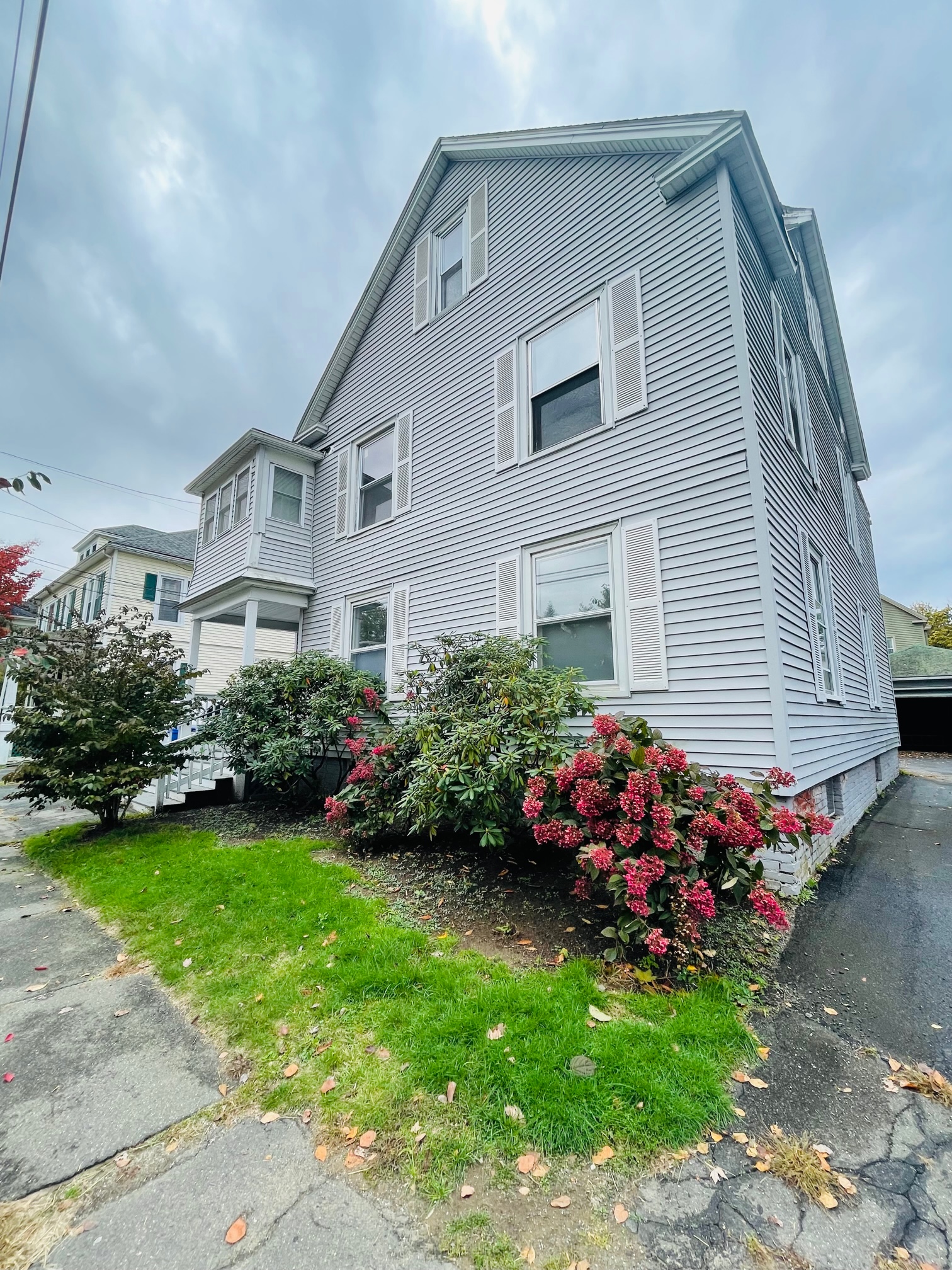 Focused Property Photo