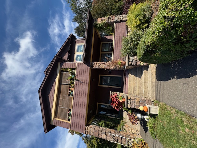 Focused Property Photo