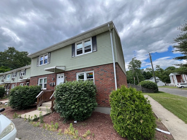 Focused Property Photo