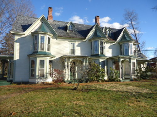 Focused Property Photo