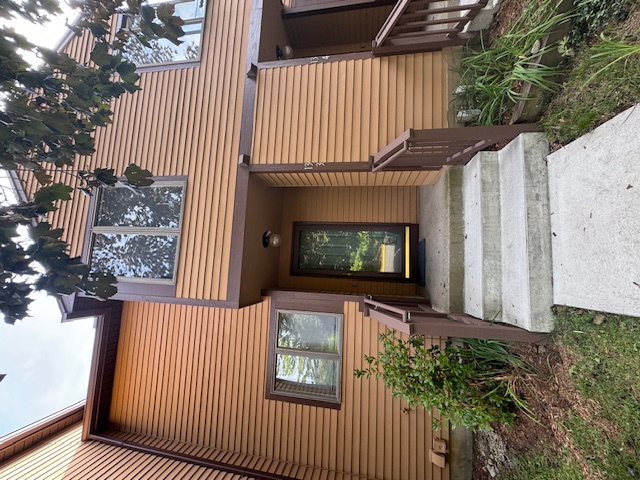 Focused Property Photo