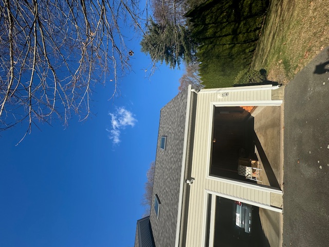 Focused Property Photo