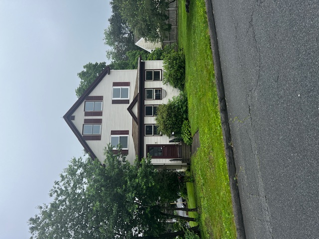 Focused Property Photo