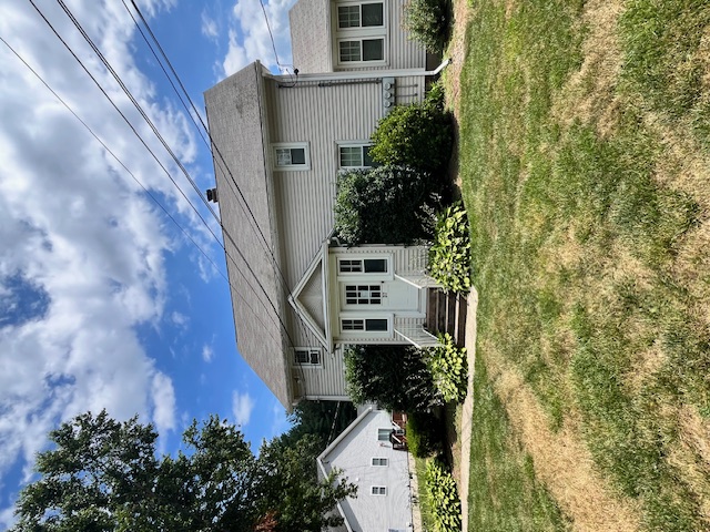 Focused Property Photo