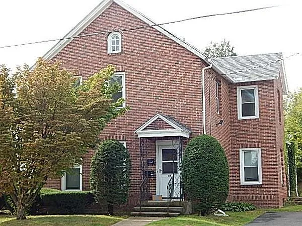 Focused Property Photo