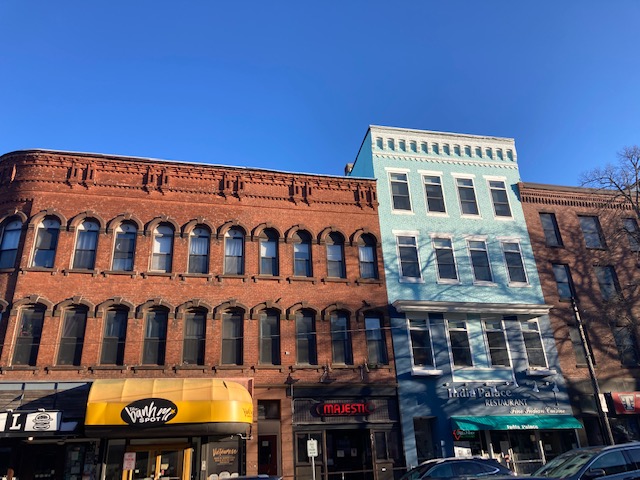 Focused Property Photo